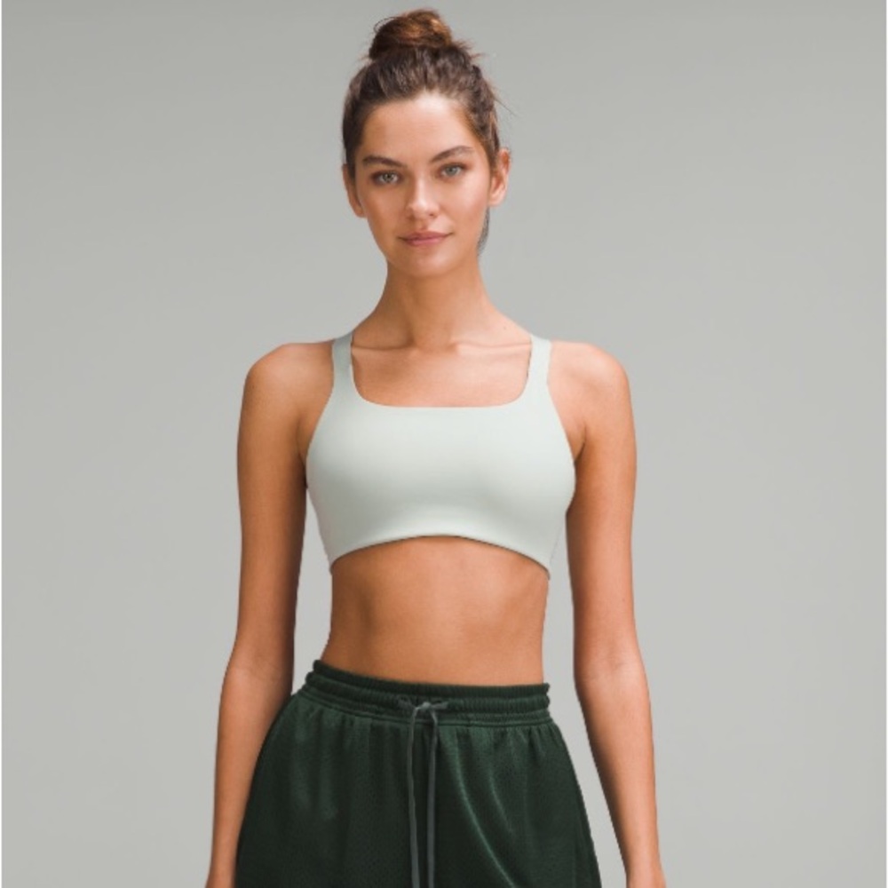 Lululemon Ultralu Square Neck Bra